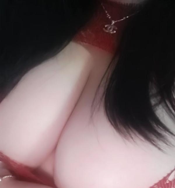 大奶肥臀妹妹