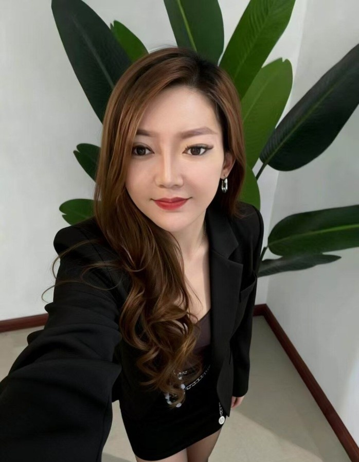 职场风骚少妇
