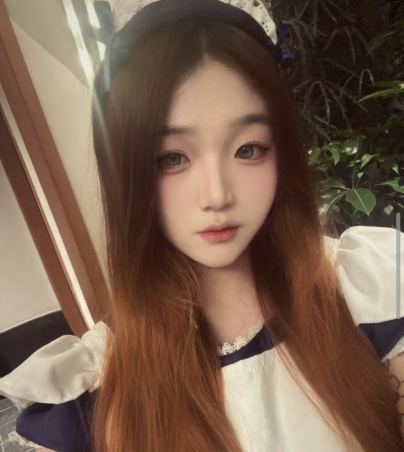 双井服务系微胖女孩