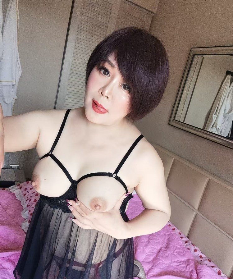 东城丰满少妇