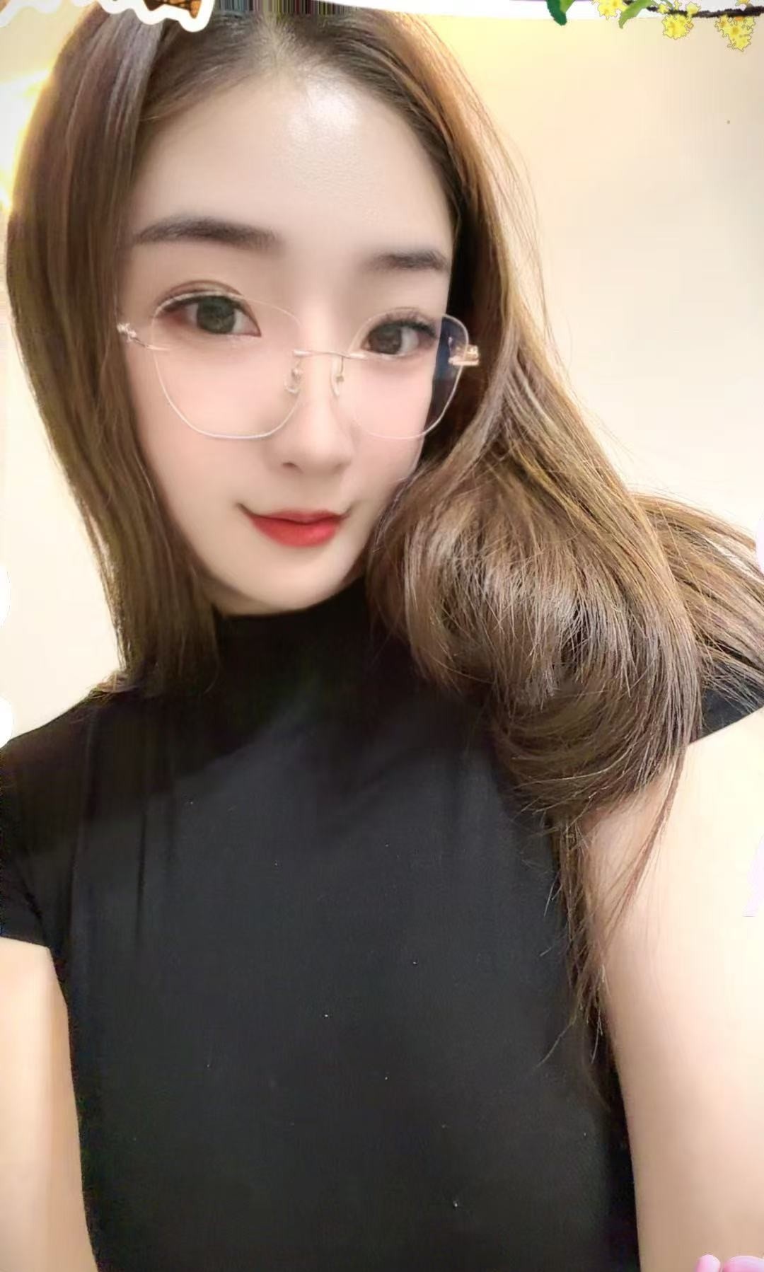 美美的巨乳