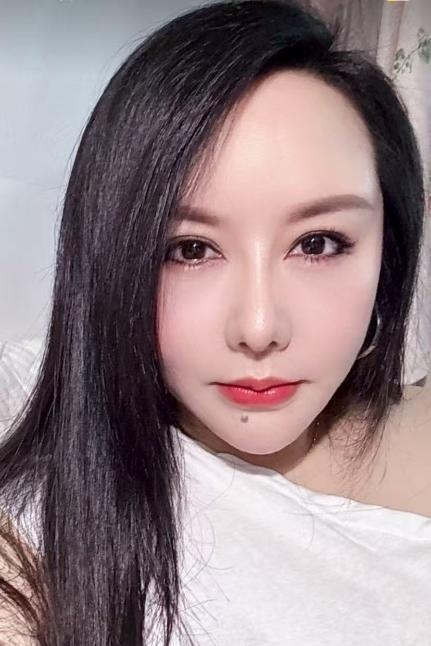 珠村熟女小芳