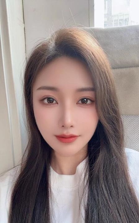 性感御姐Selina