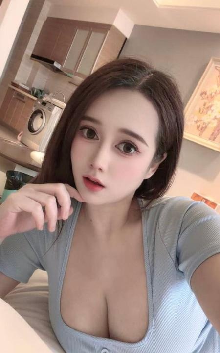 武侯服务型D奶宝儿