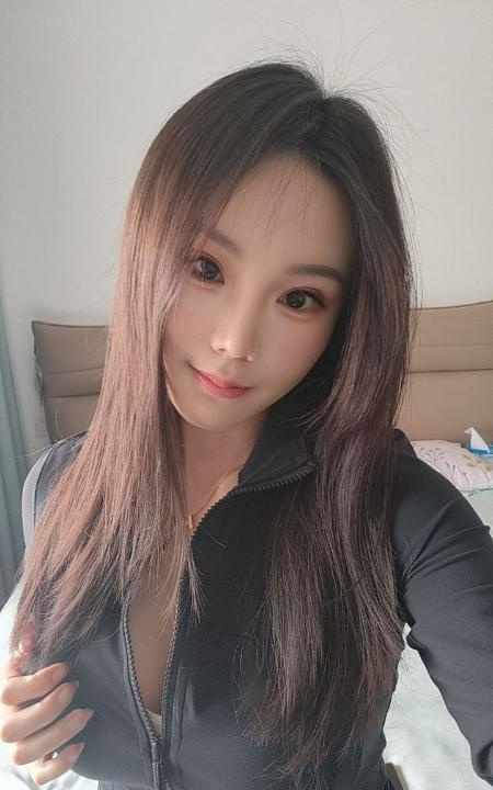 江宁性感嫩妹