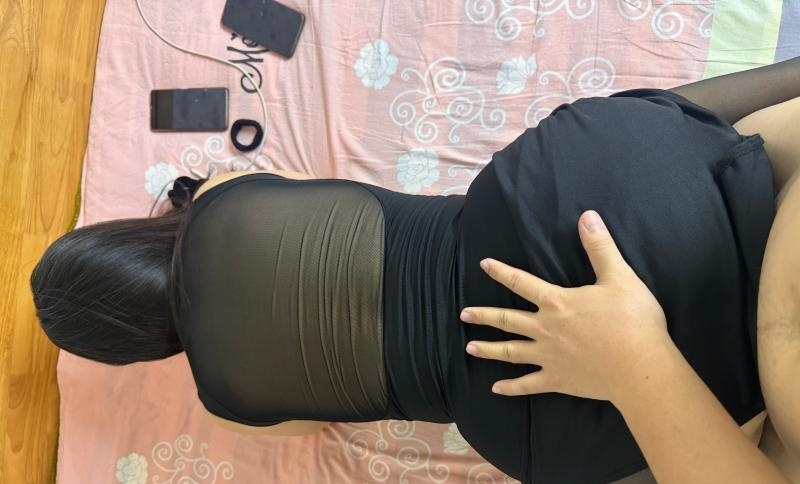 高挑苗条熟女