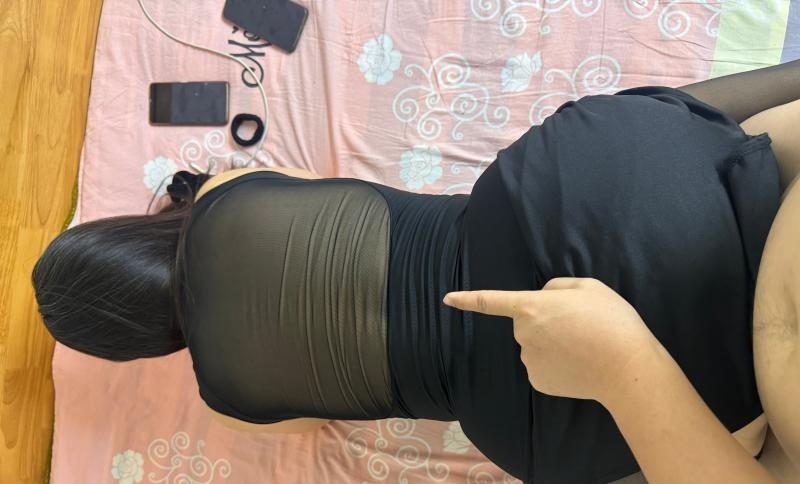 高挑苗条熟女