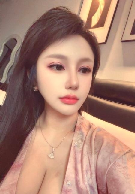 滨江D奶巨乳茜茜
