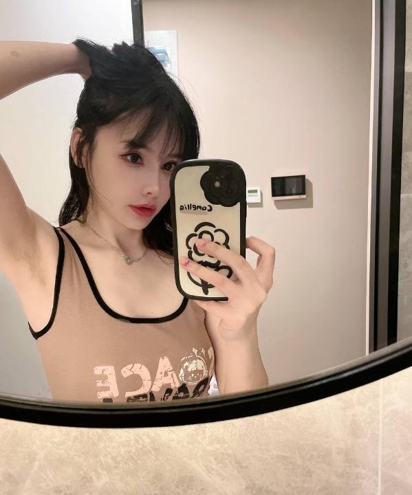拱墅丰满大奶颜值老师
