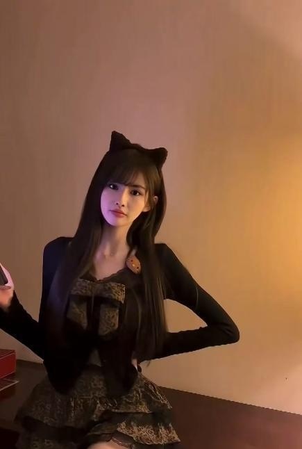 女神网红嫩妹款