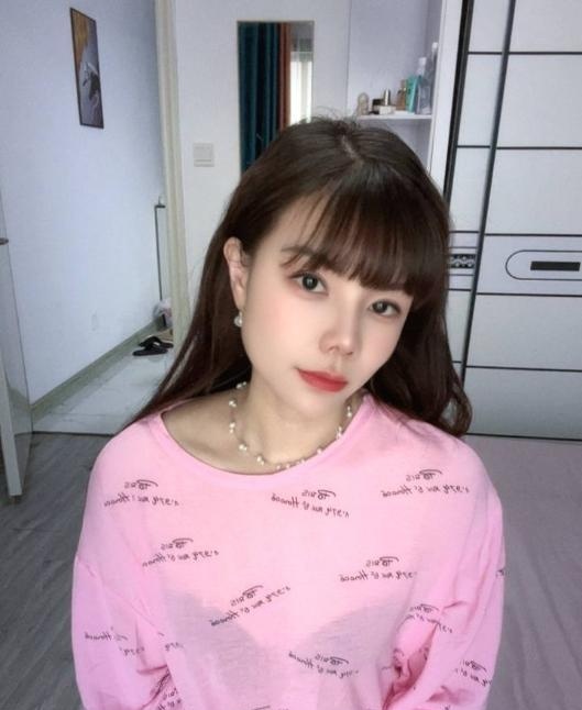 大奶姐姐小叮当