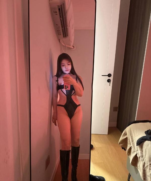 Luna台湾妹妹