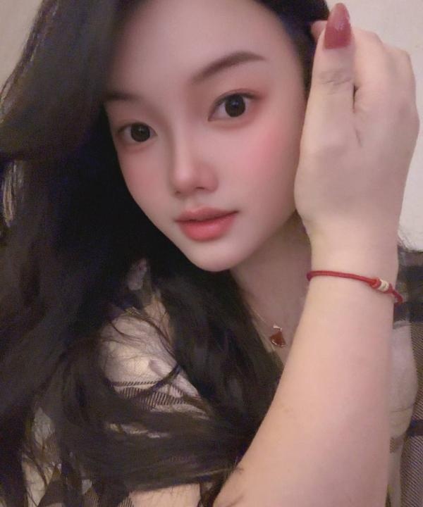丰满大胸服务系小夭