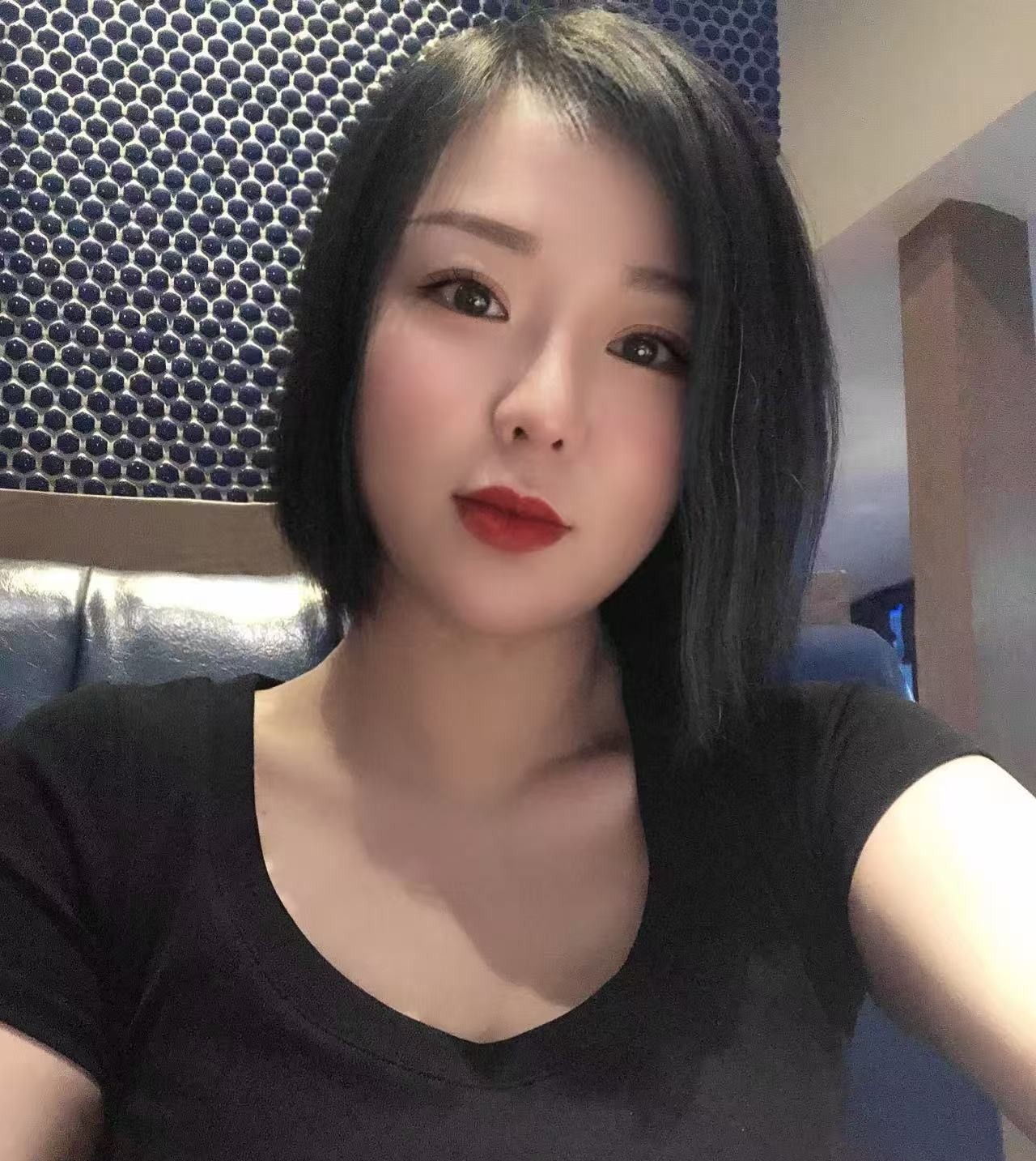 丰满少妇果果