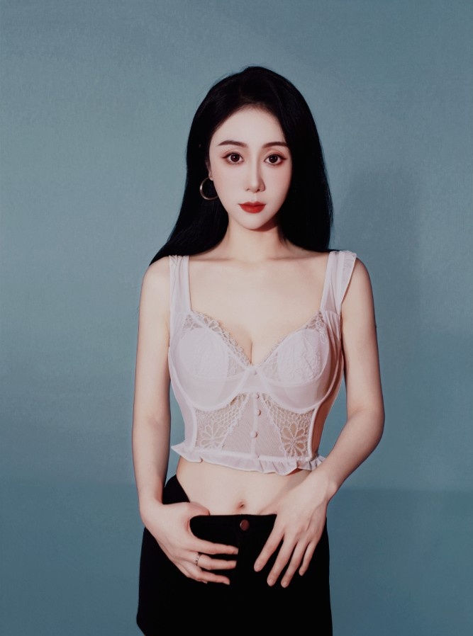宝山性感汁多小少妇