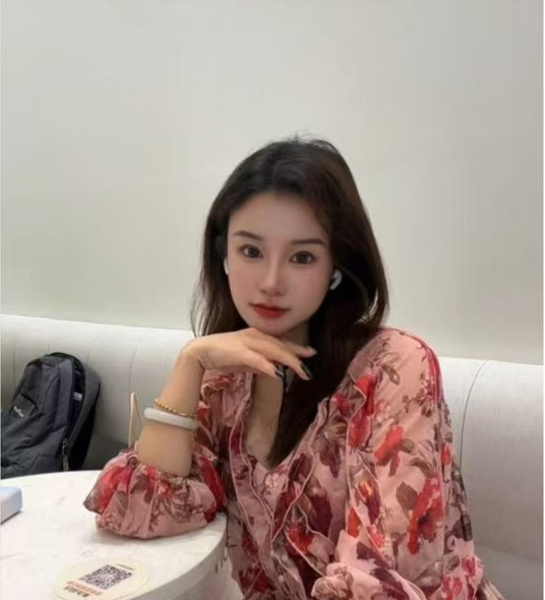 服务系浅钰老师