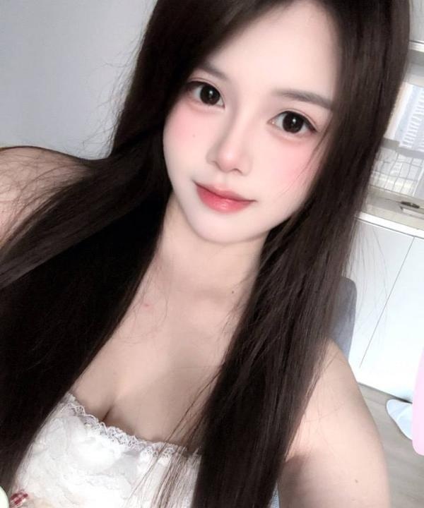 坂田甜美小艾
