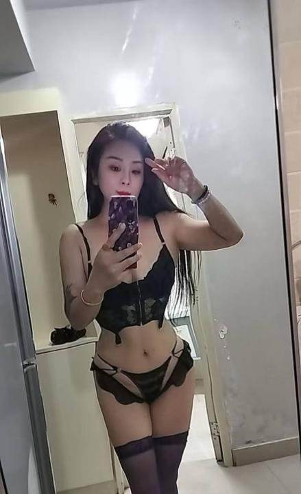 大兴性感风骚大胸妹子