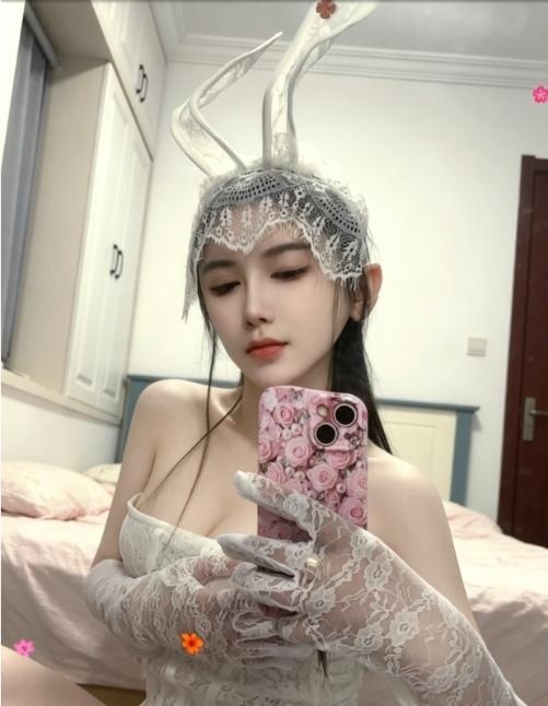 性感粉嫩小妹