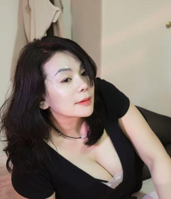 湖南大奶熟女