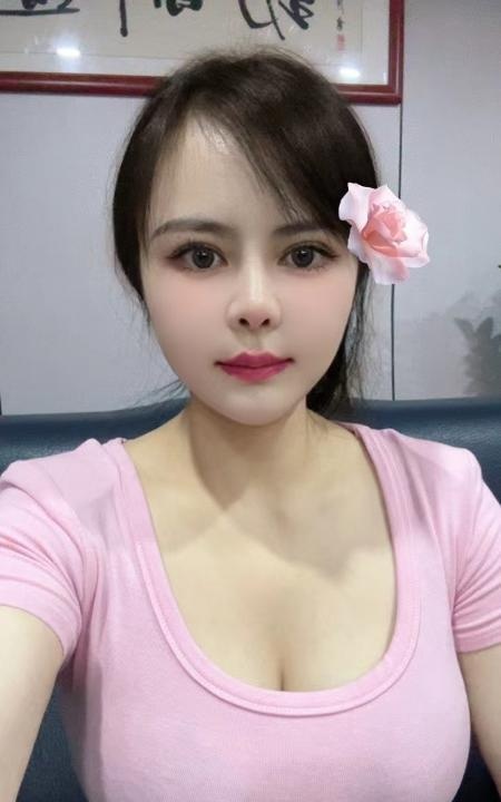 高新大胸少妇