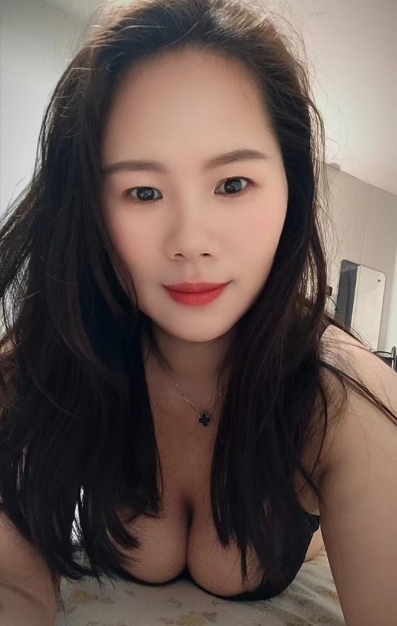 坪洲自开小姐姐
