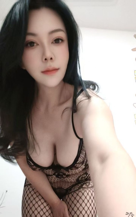 百子湾大胸少妇