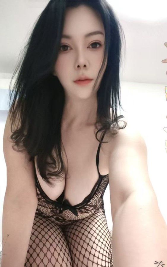 百子湾大胸少妇