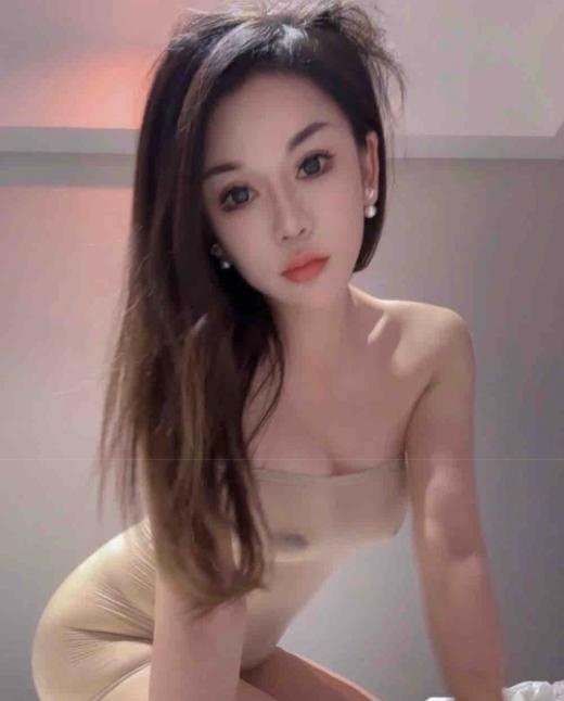 川妹子秋秋