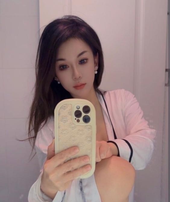川妹子秋秋