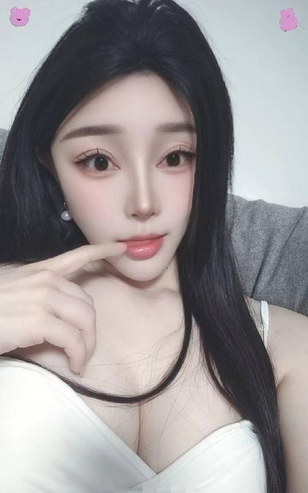 白云一线天美鲍桃子