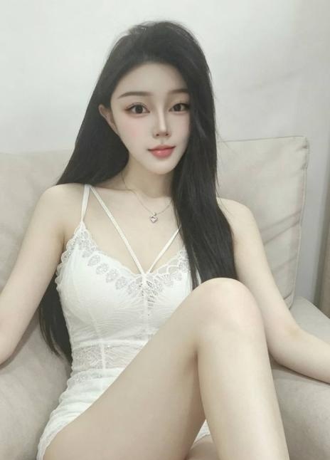 白云一线天美鲍桃子