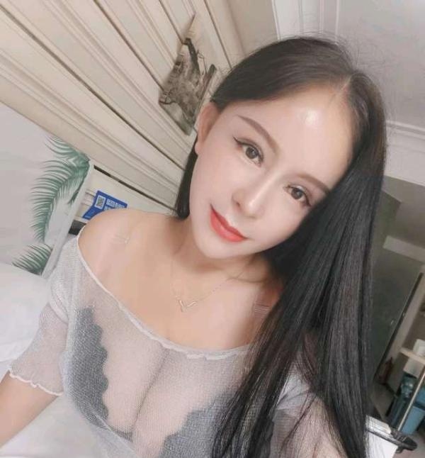 爱发骚的少妇