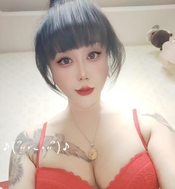 铁西骚气女