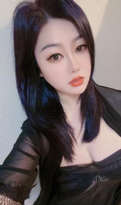 后入肥臀大奶阿紫