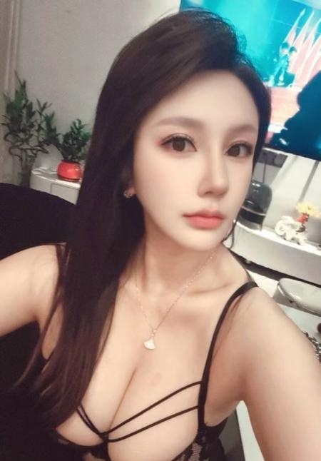 建邺D奶巨乳芊慧