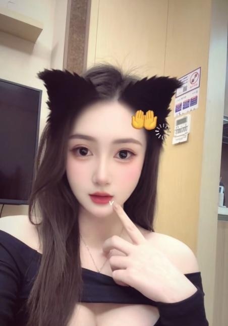 巨乳肥臀可心