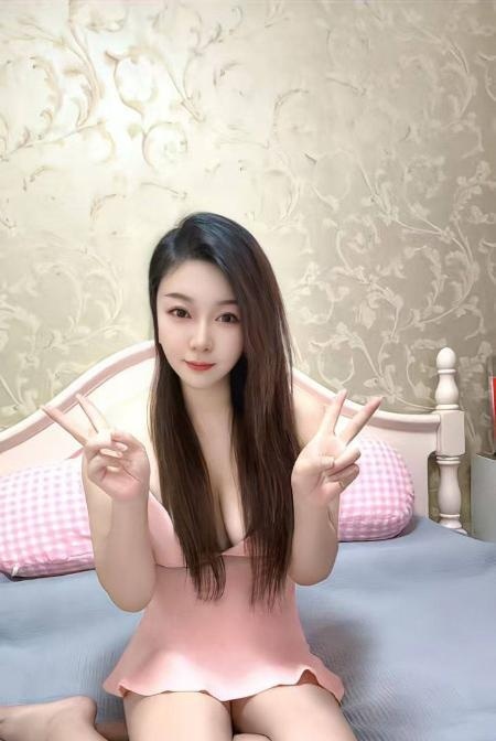 白云服务型御姐