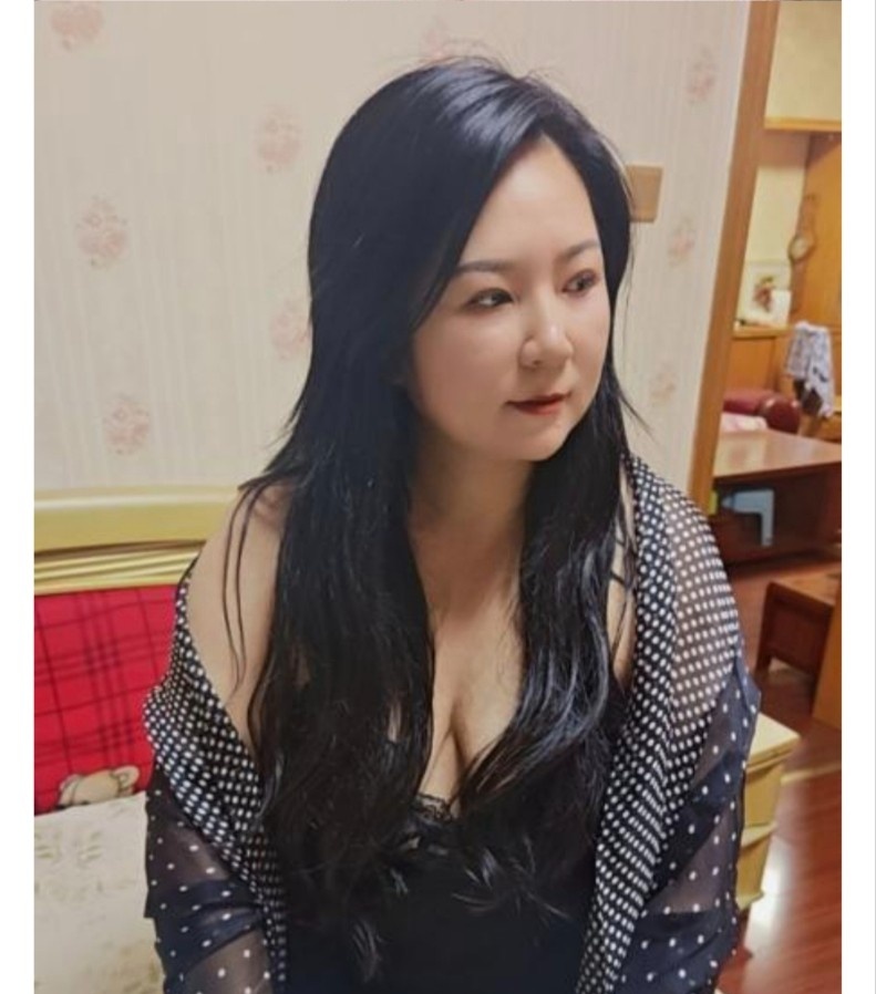 肥臀大屁股大奶熟女