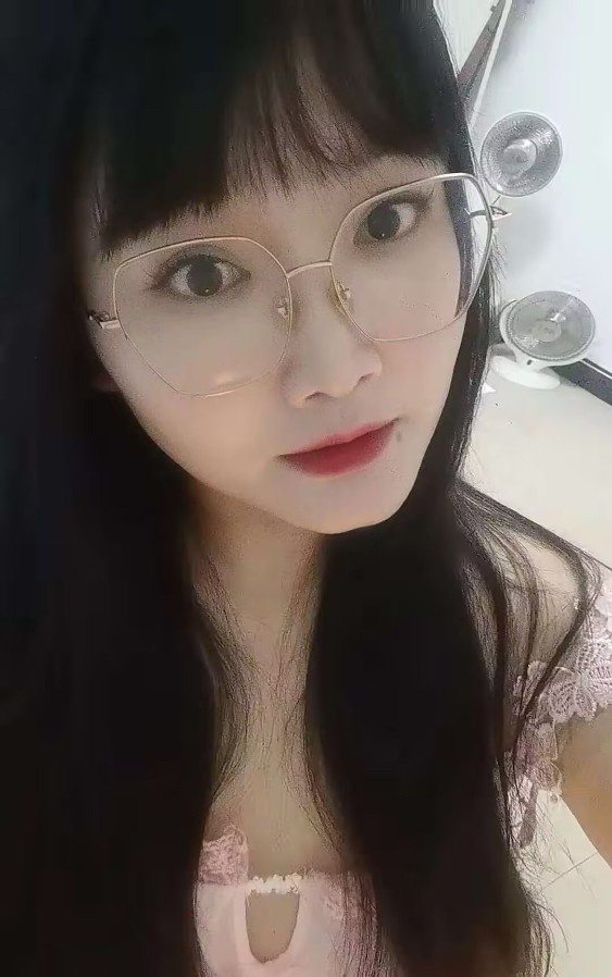 北一环眼镜妹
