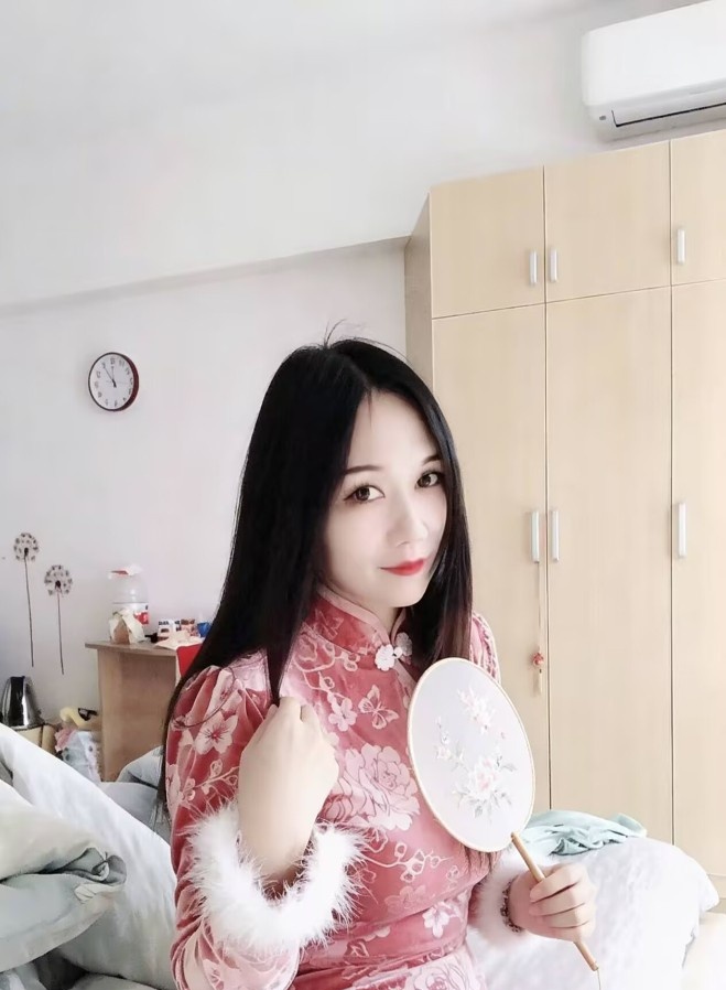 崇川性感少妇