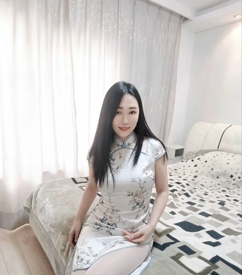 崇川性感少妇