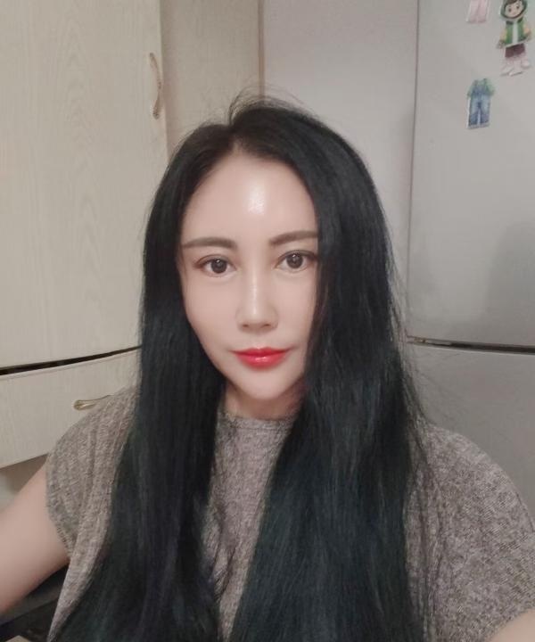 瑶海娇羞熟女