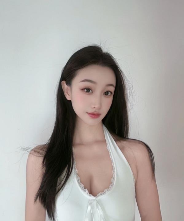 天河女友感十足肖雅