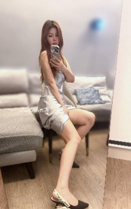 性感美臀长腿颜值妹子