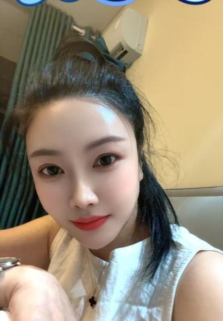 黑丝邻家小姐姐