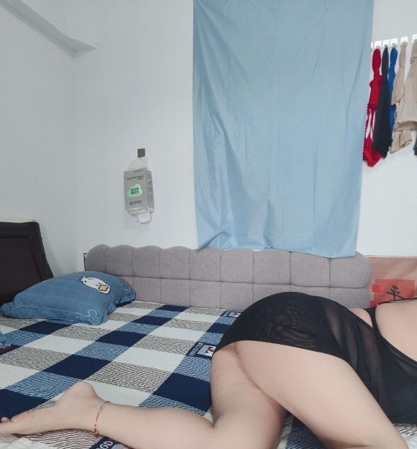三飞的巨乳肥尻