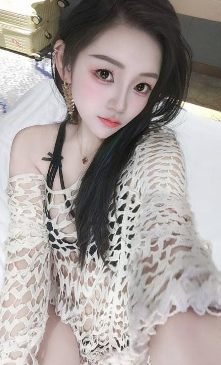 天府肤白风骚性感御姐