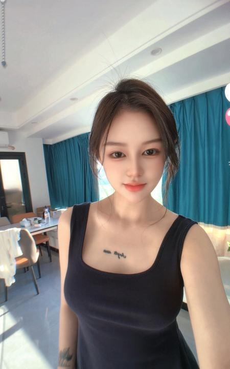 尤物蜂腰巨臀颜值高