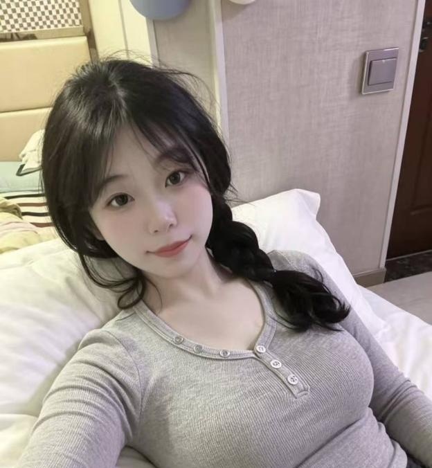 清纯妍妍刚下海